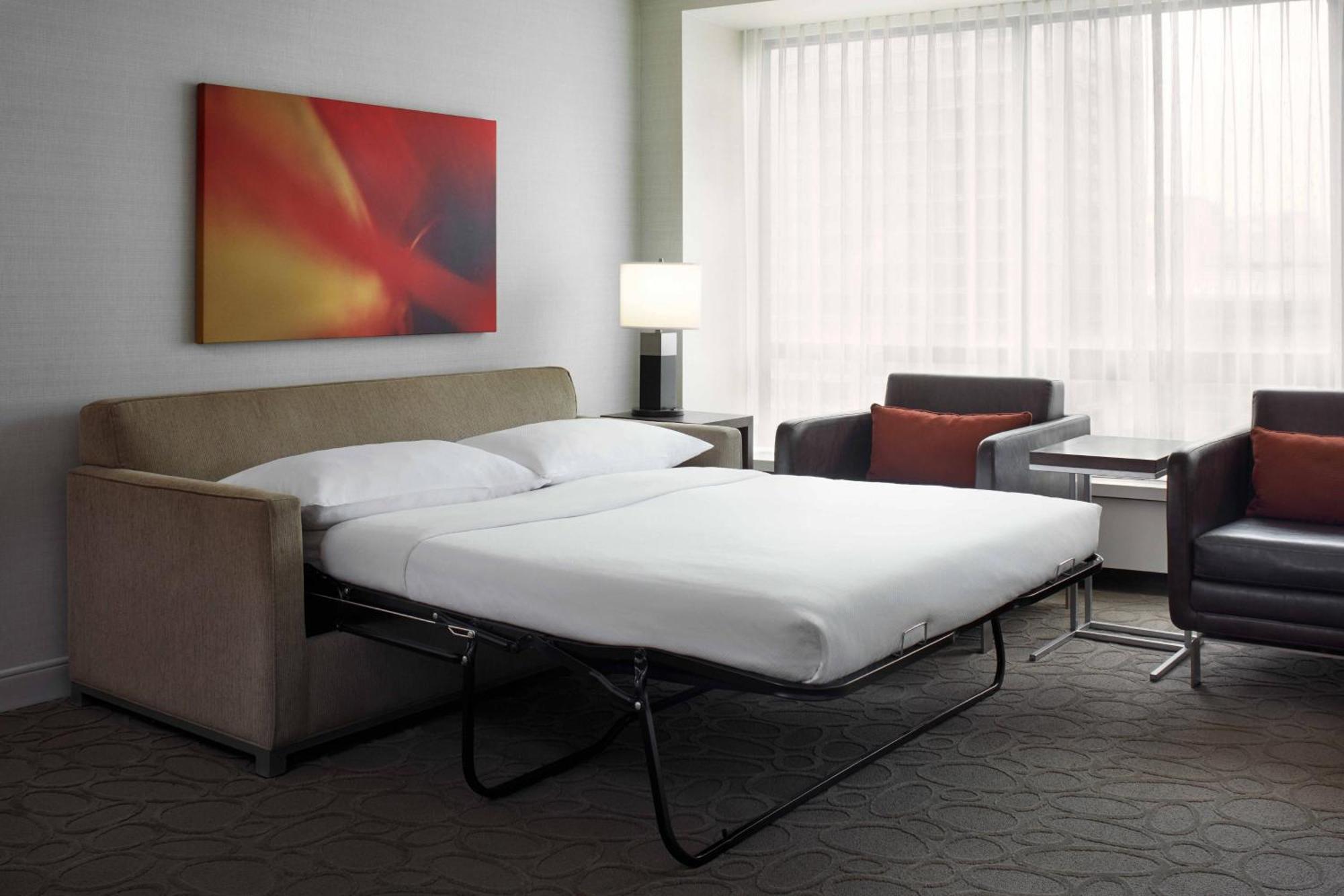 Delta Hotels By Marriott Ottawa City Centre Exterior photo
