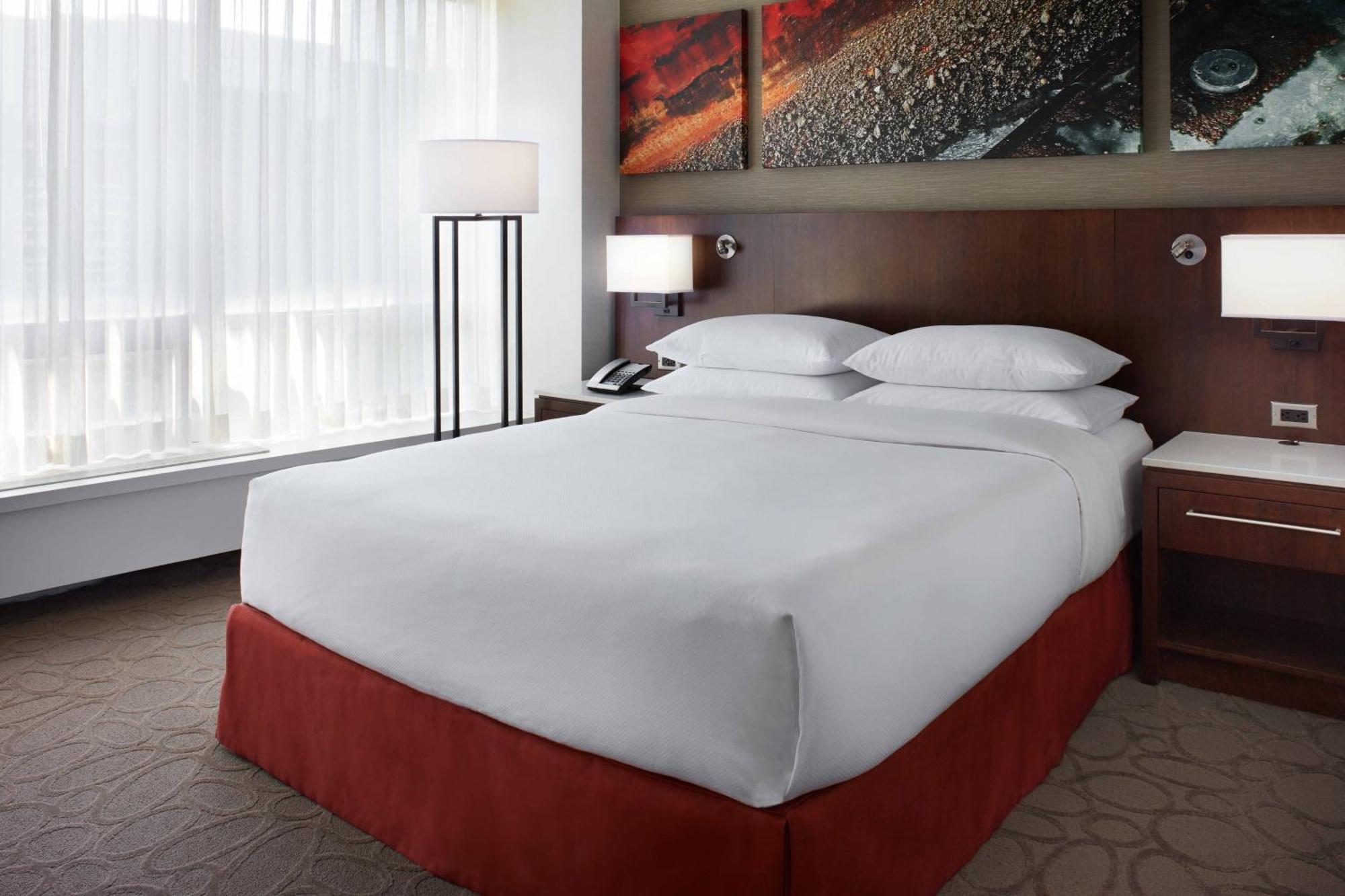 Delta Hotels By Marriott Ottawa City Centre Exterior photo