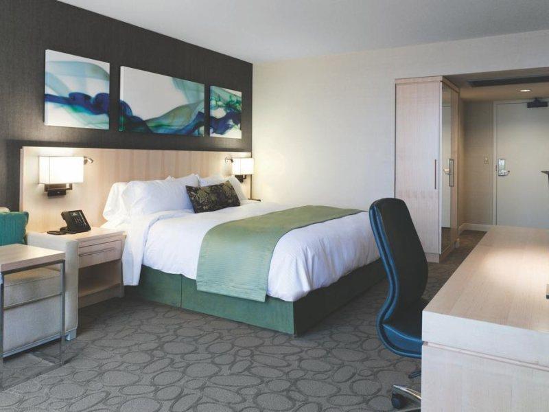 Delta Hotels By Marriott Ottawa City Centre Exterior photo